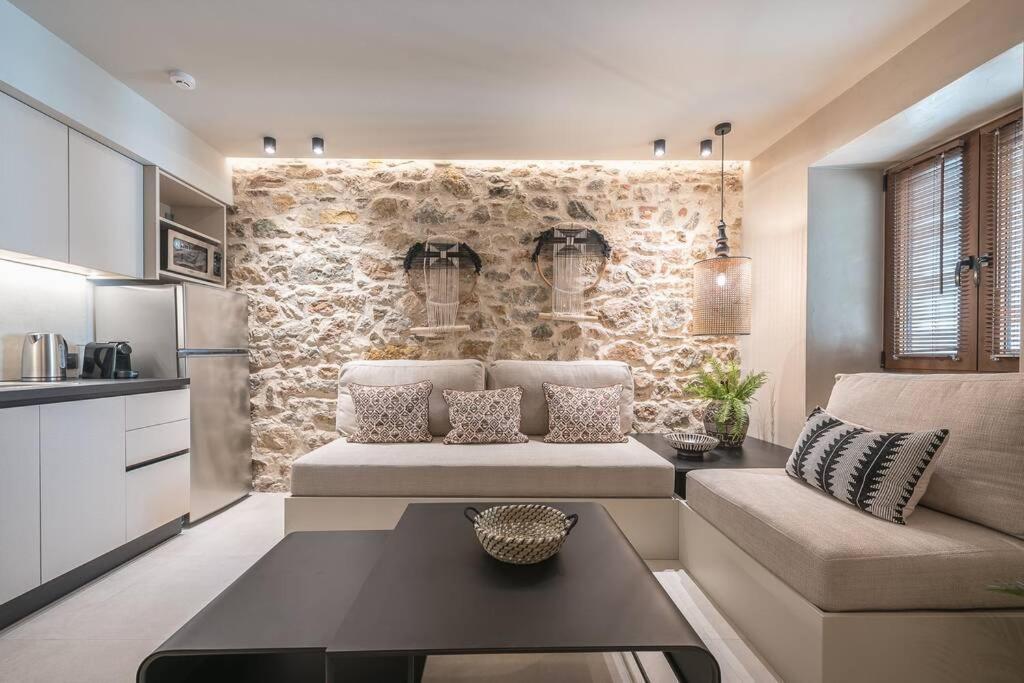Apollonos 28 Luxury Suites Athen Eksteriør billede