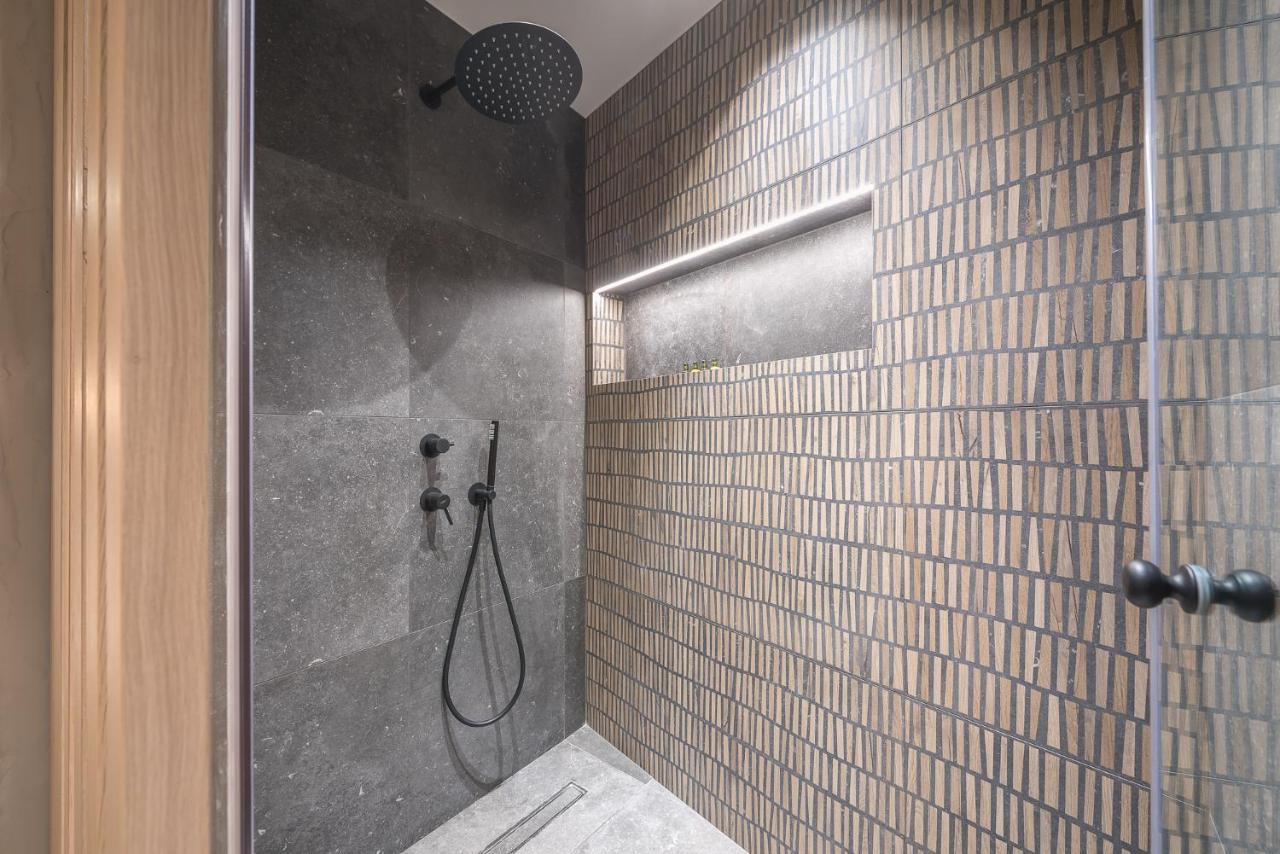 Apollonos 28 Luxury Suites Athen Eksteriør billede