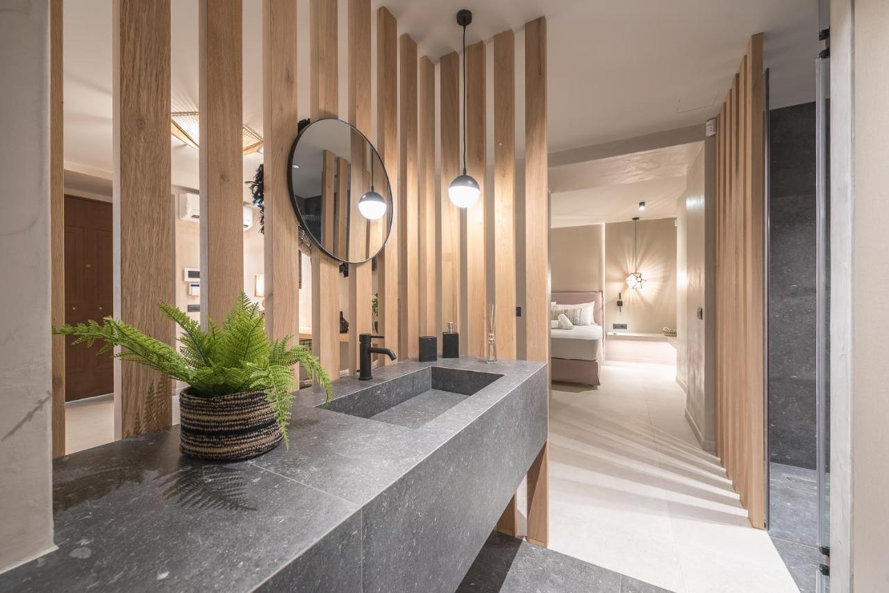 Apollonos 28 Luxury Suites Athen Eksteriør billede