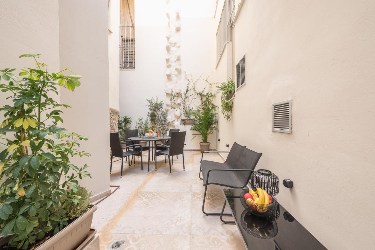 Apollonos 28 Luxury Suites Athen Eksteriør billede